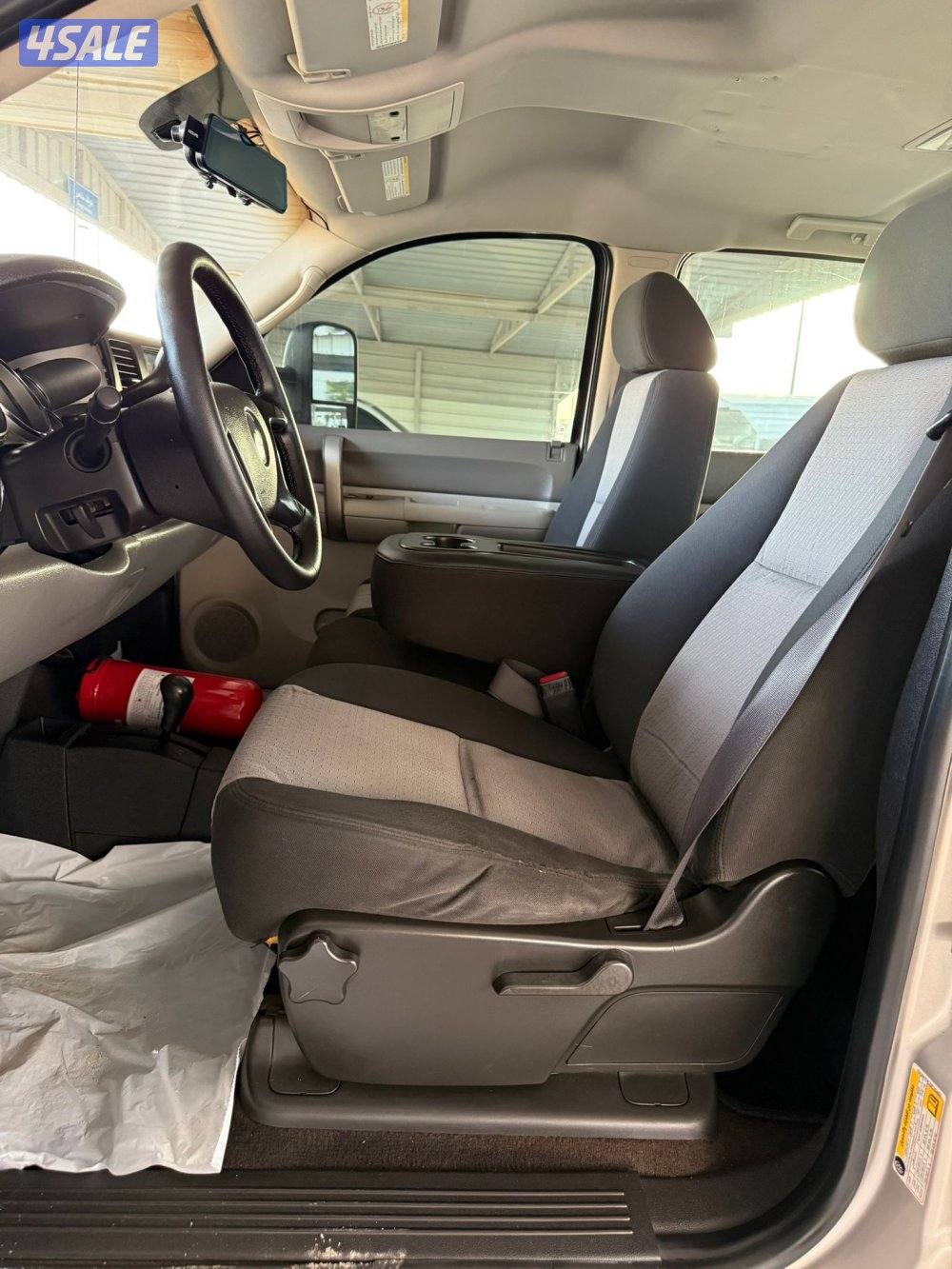 للبيع سلفرادو 2008HD غمارتين دبل 8براغي1