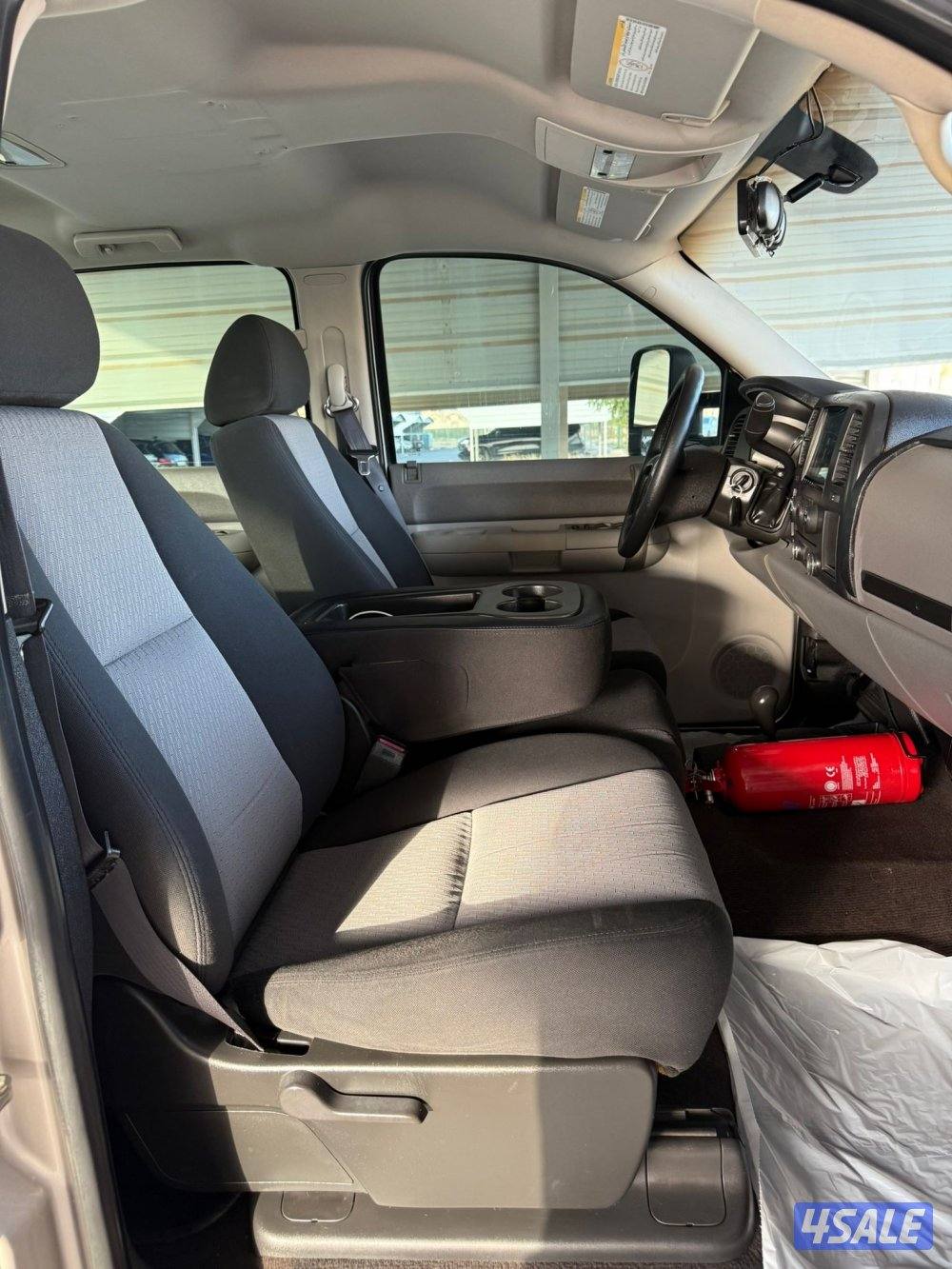 للبيع سلفرادو 2008HD غمارتين دبل 8براغي2