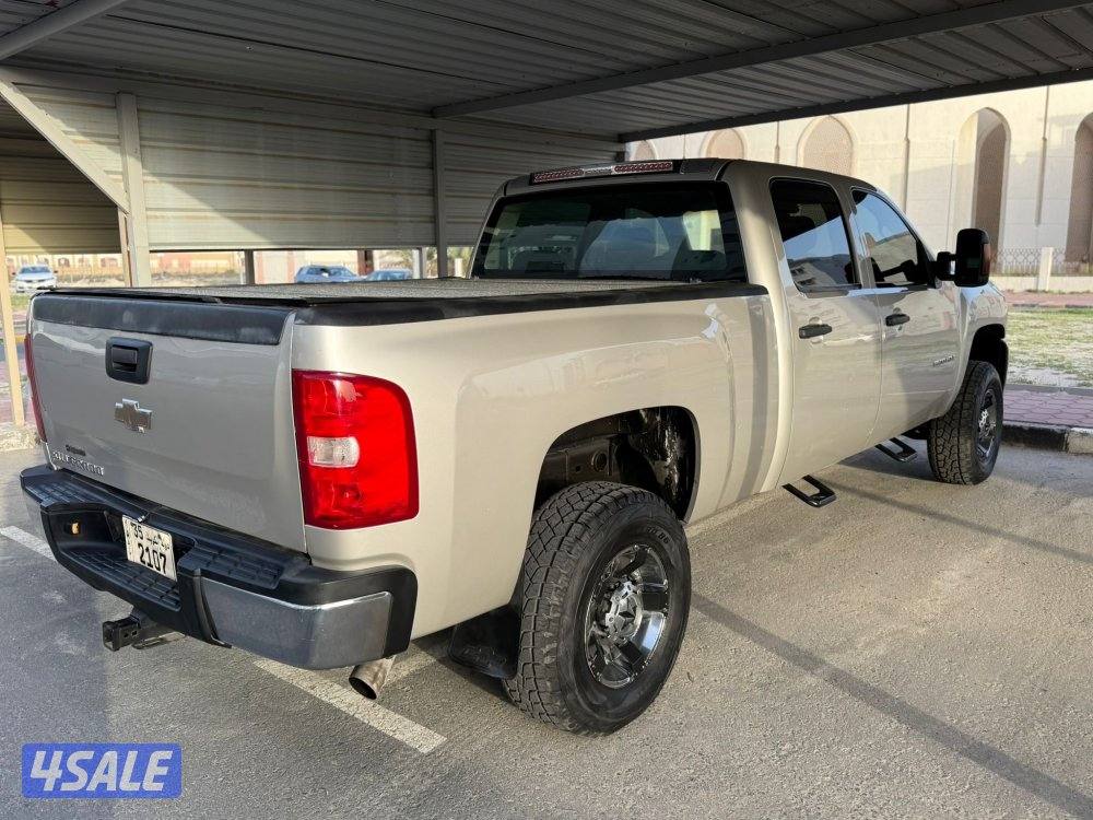 للبيع سلفرادو 2008HD غمارتين دبل 8براغي5