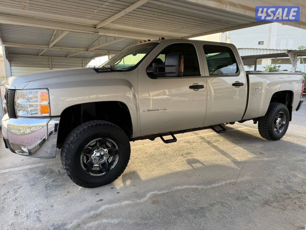 للبيع سلفرادو 2008HD غمارتين دبل 8براغي7