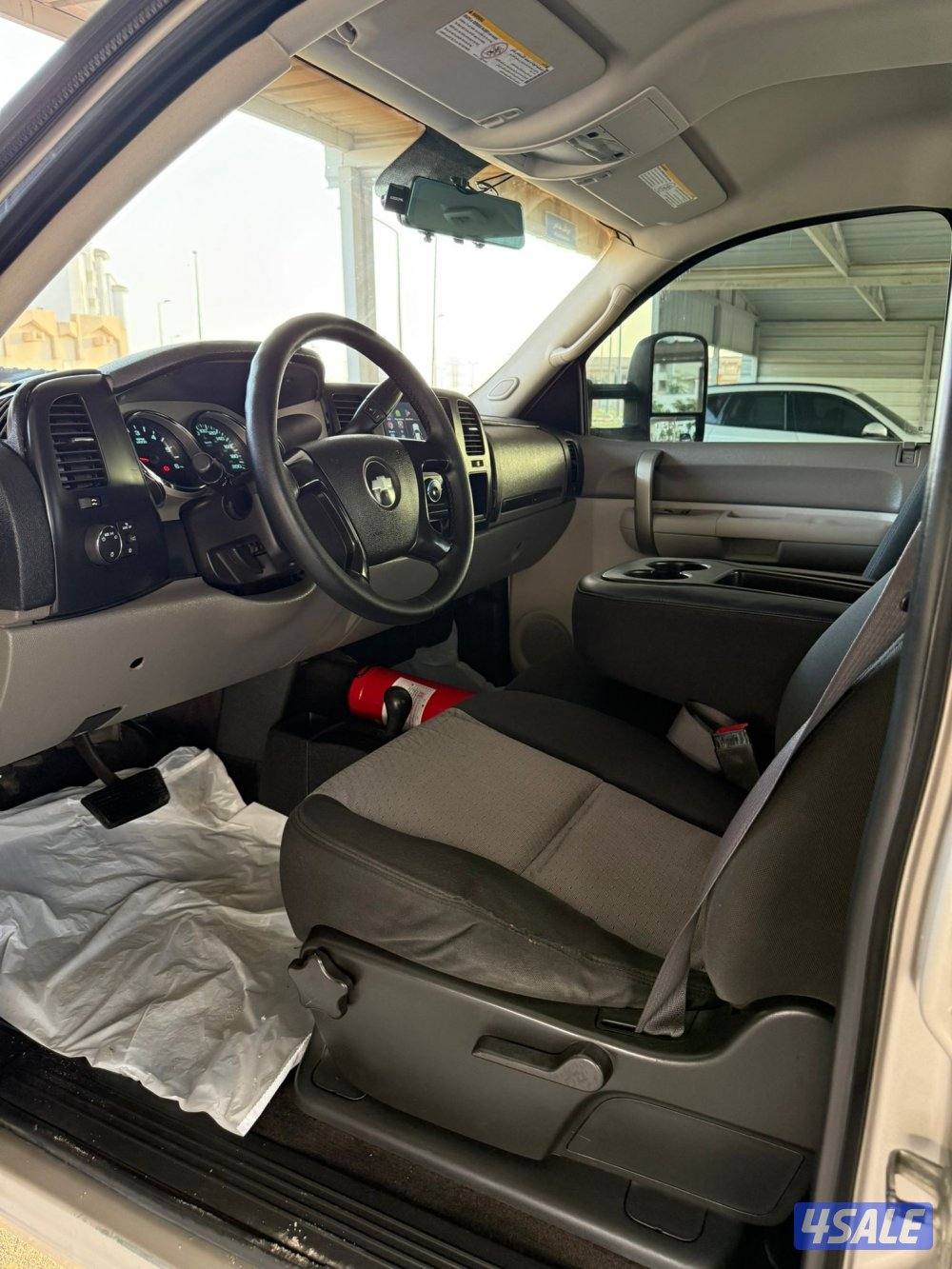 للبيع سلفرادو 2008HD غمارتين دبل 8براغي8