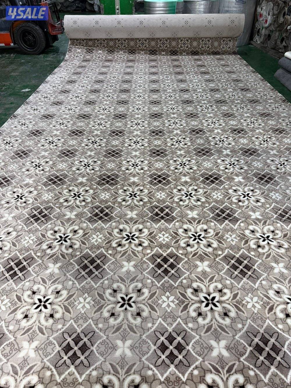 بيع سجاد بسعر المخزن يوجد جميع الألوان والسماكات وأرضيات بلاستك10