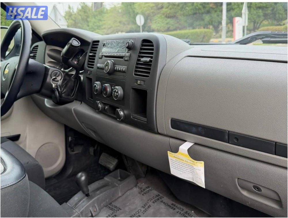 للبيع فقط  بحالة ممتازة5/1/1/2/2/9/0/88