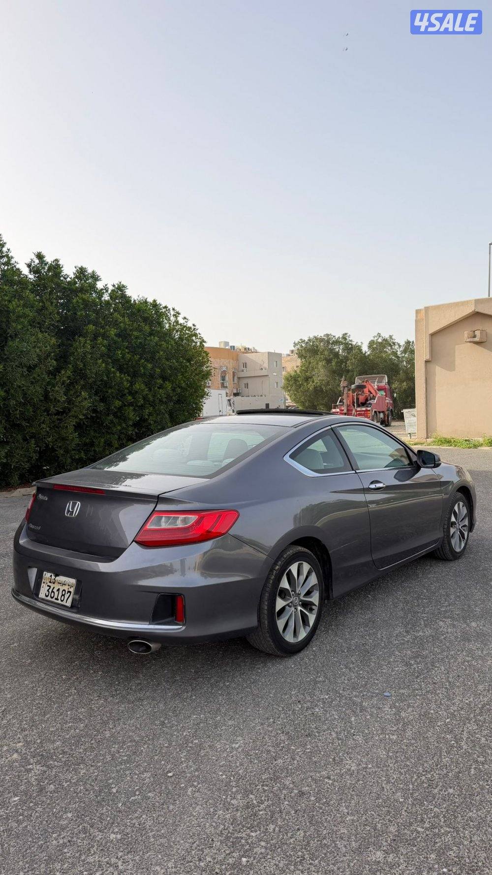 لبيع اكورد 2015 شرط الفحص كامل الموصفات ماشي 110بحاله ممنتازه7