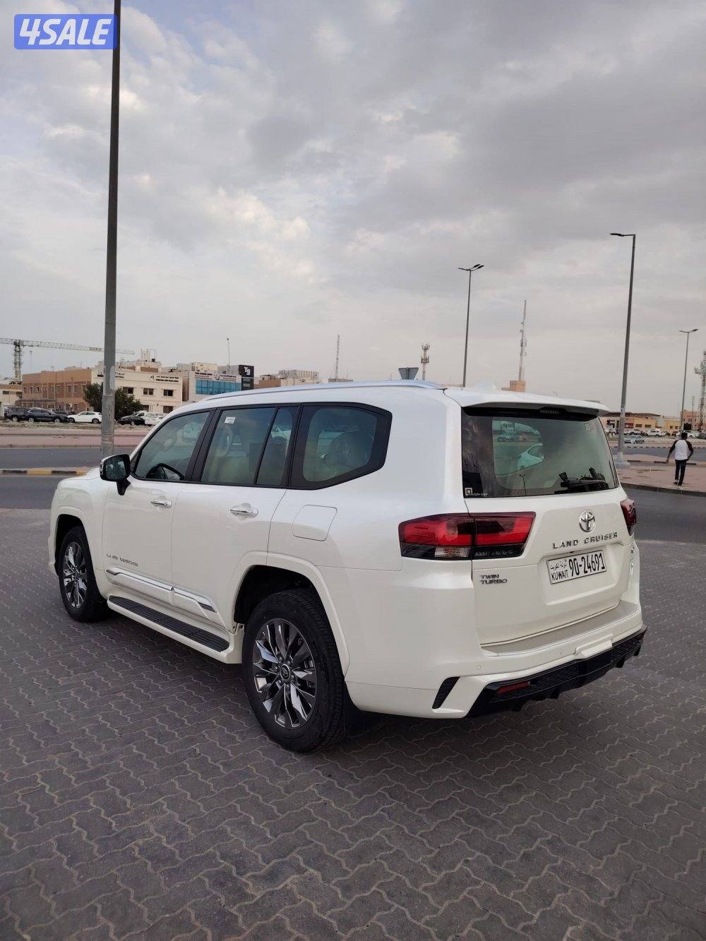 لاند كروز 2024 ايرو اس تون تيربو بحاله الوكاله عداد 17 الف2