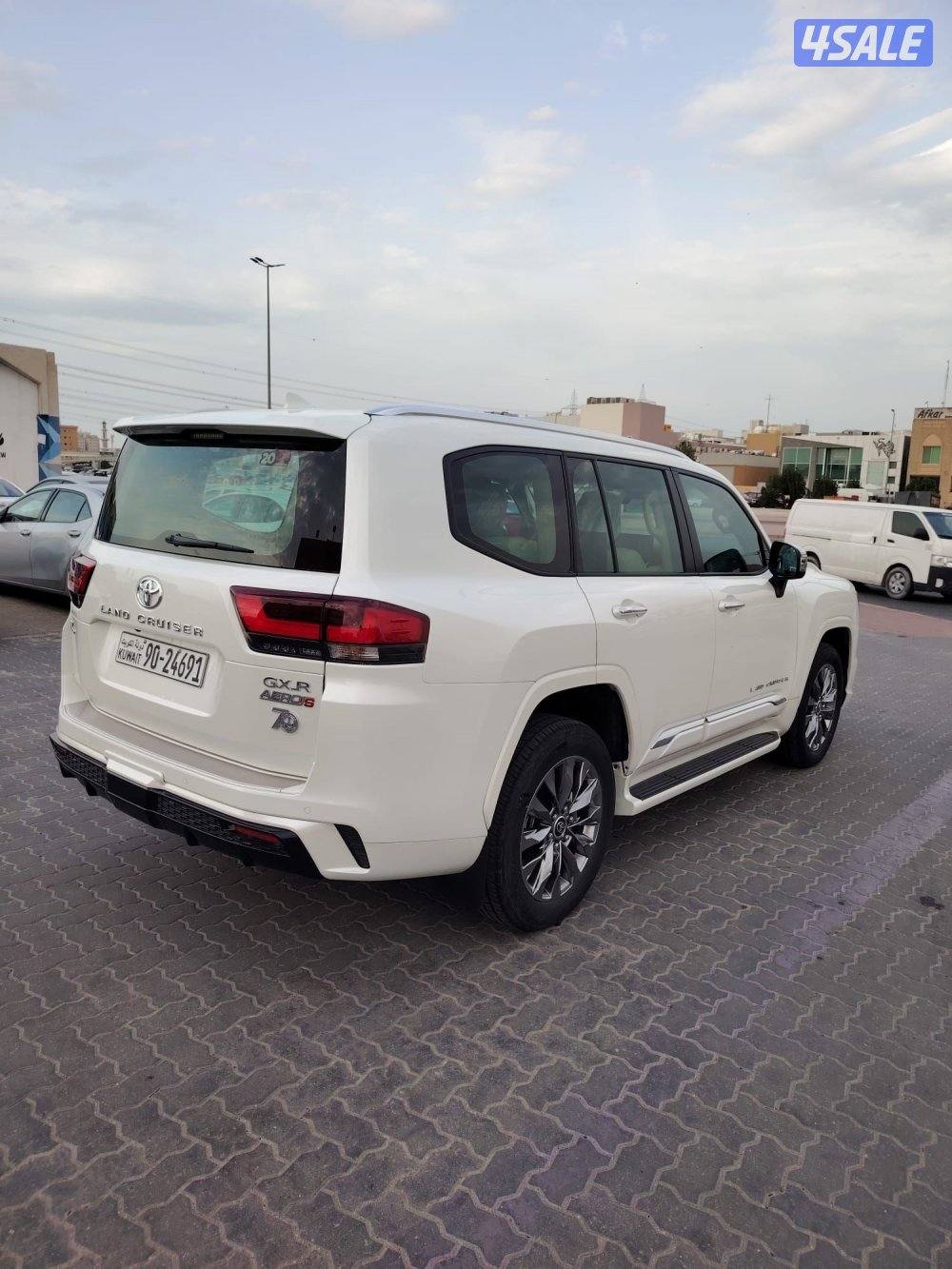 لاند كروز 2024 ايرو اس تون تيربو بحاله الوكاله عداد 17 الف3