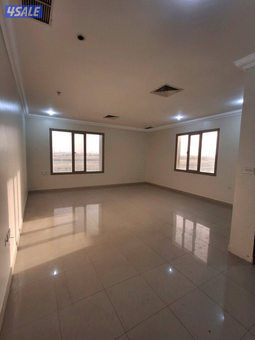 للايجار شقق فى فهد الاحمد0