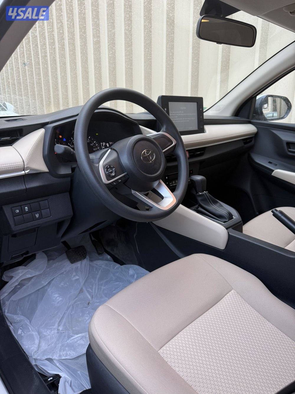 للبيع يارس 2026 ماشيه ٢٥ الف فقط شرط الفحص3