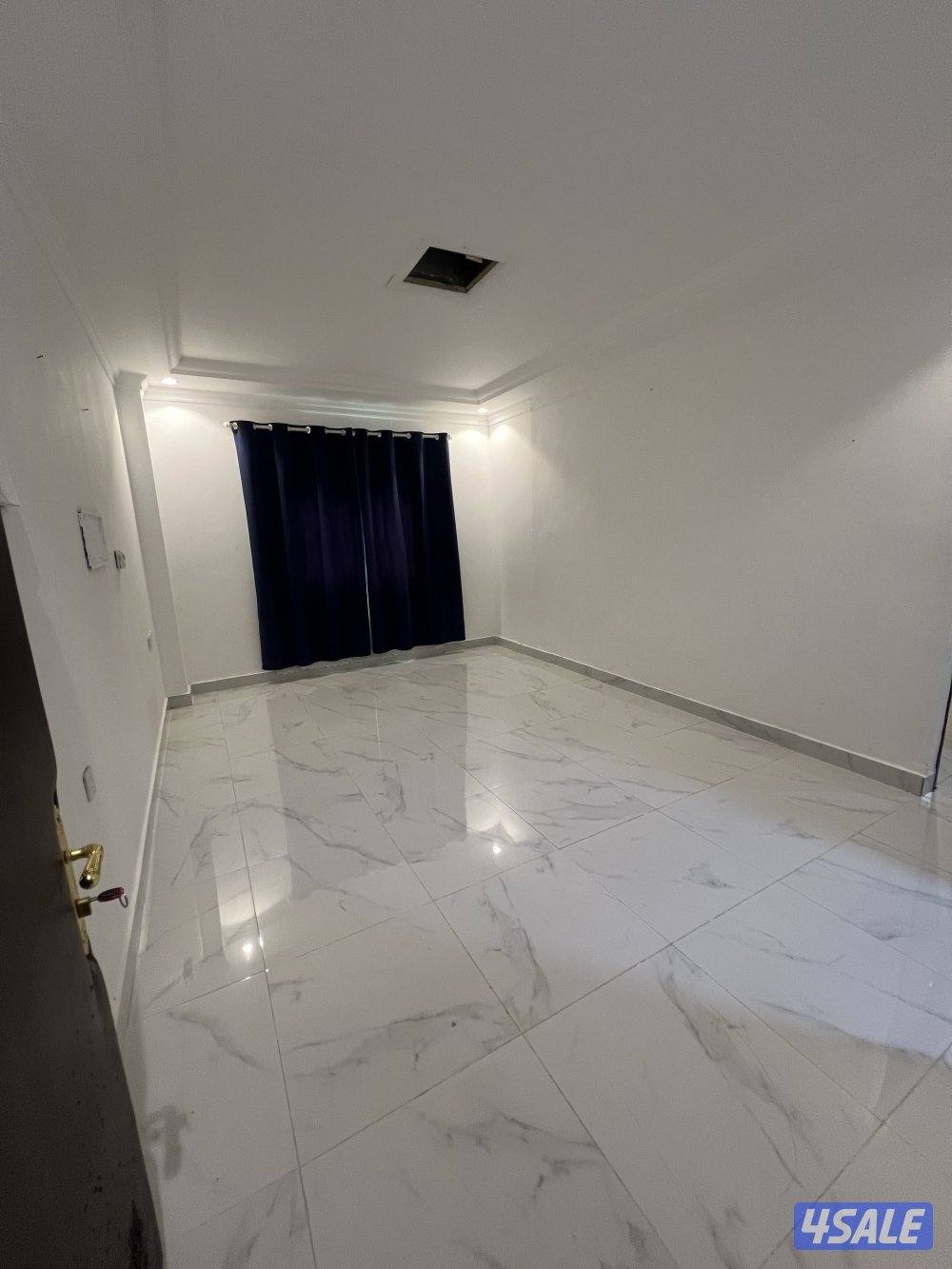 للايجار شقه ف حولي ممتازه0