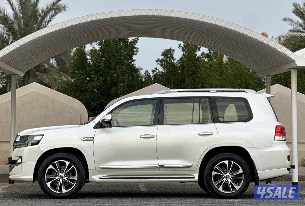 معرض القمة🚩1