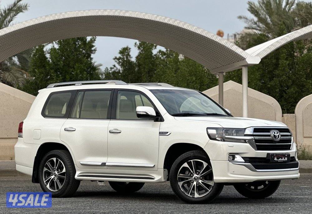 معرض القمة🚩4