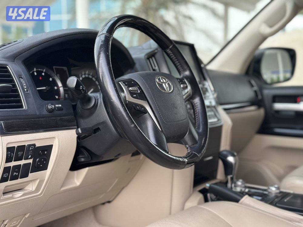 معرض القمة🚩7