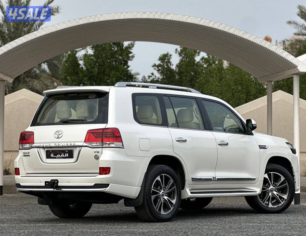 معرض القمة🚩6