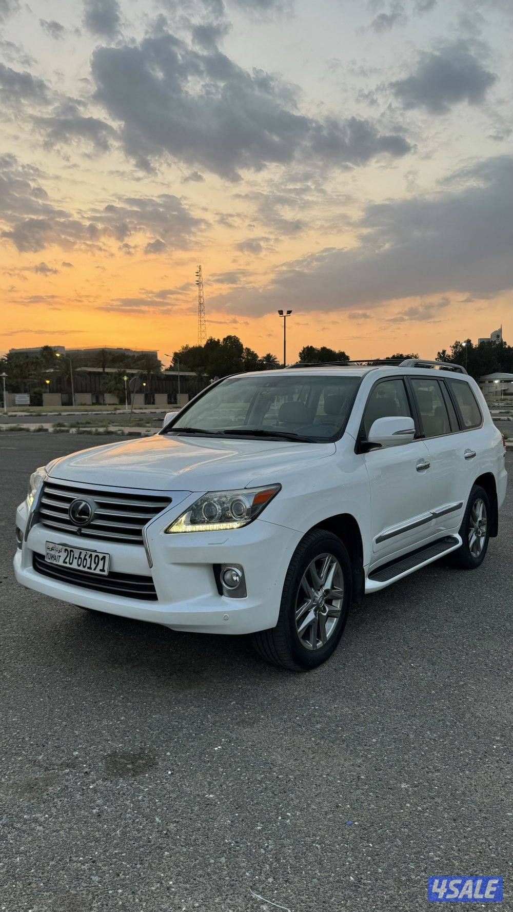 للبيع لكزس LX570 الدرجة الاولى صبغ وكالة0