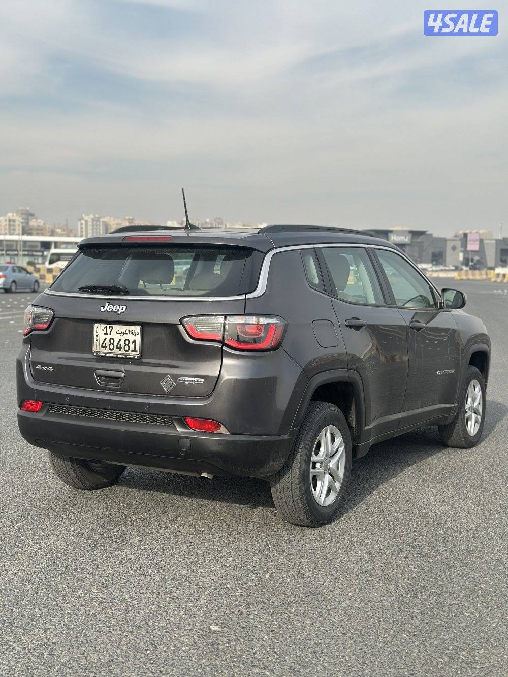 جيب - كومباس مديل 2019 بحالة نظيفه3