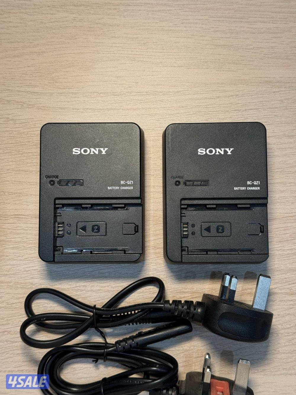 للبيع Sony BC-QZ1 أصلي شاحن بطاريات NP-FZ1000