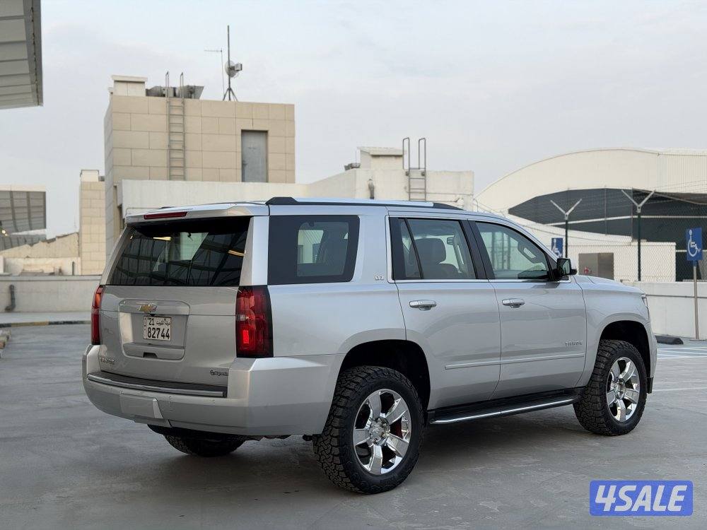 تاهو LTZ دبل قير وارد الكويت الغانم موديل 2017 الفل ثلاجه عداد بروجكتر4