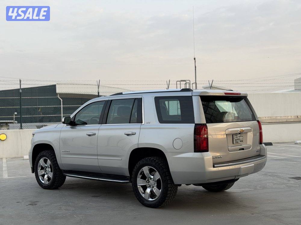 تاهو LTZ دبل قير وارد الكويت الغانم موديل 2017 الفل ثلاجه عداد بروجكتر6