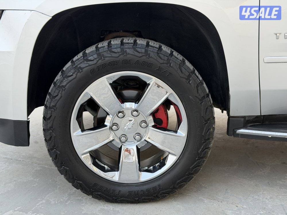 تاهو LTZ دبل قير وارد الكويت الغانم موديل 2017 الفل ثلاجه عداد بروجكتر15