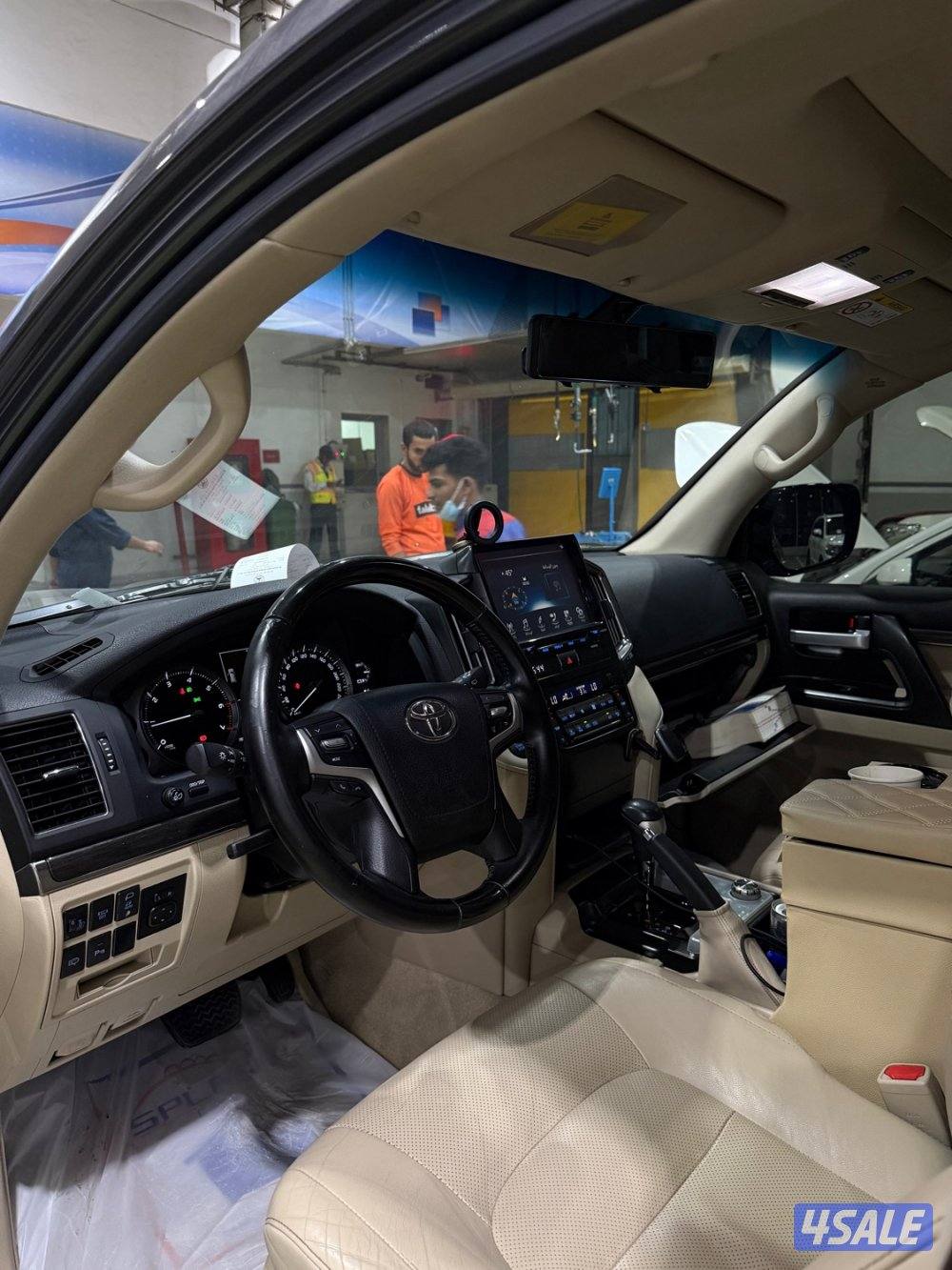 للبيع لاند كروزر قراند تورنق 20203