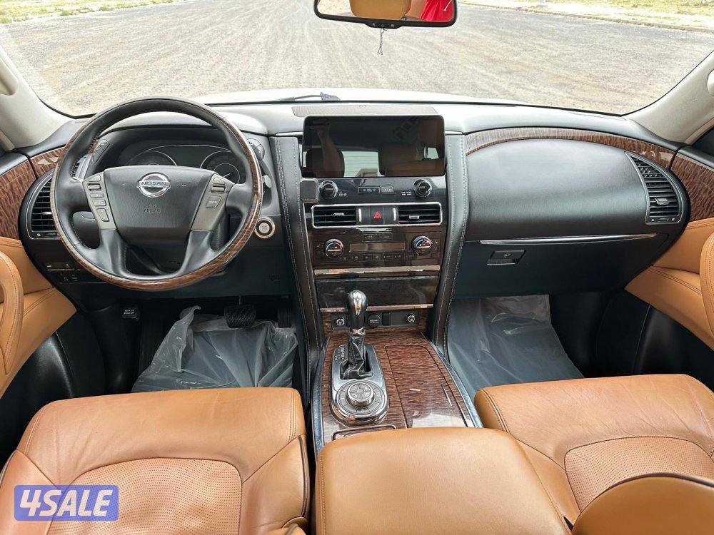 نيسان باترول بلاتنيوم بحالة ممتازة6