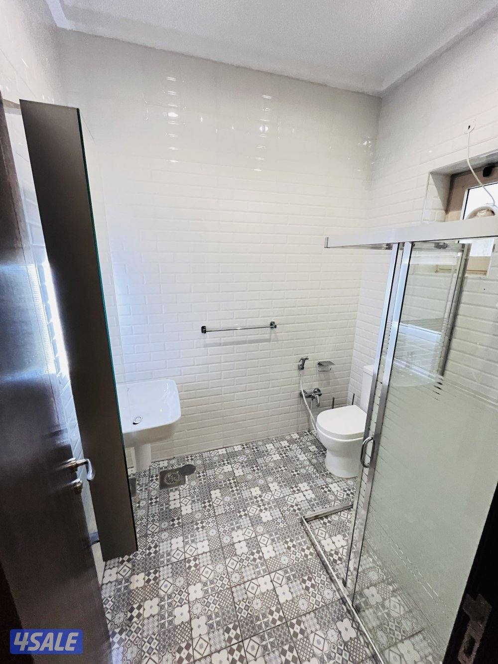 الصديق قطعة ١1