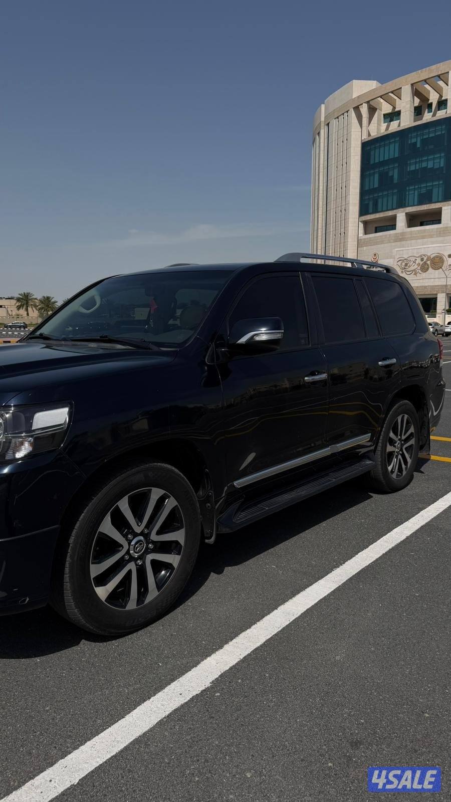 لاند كروزر GXR0