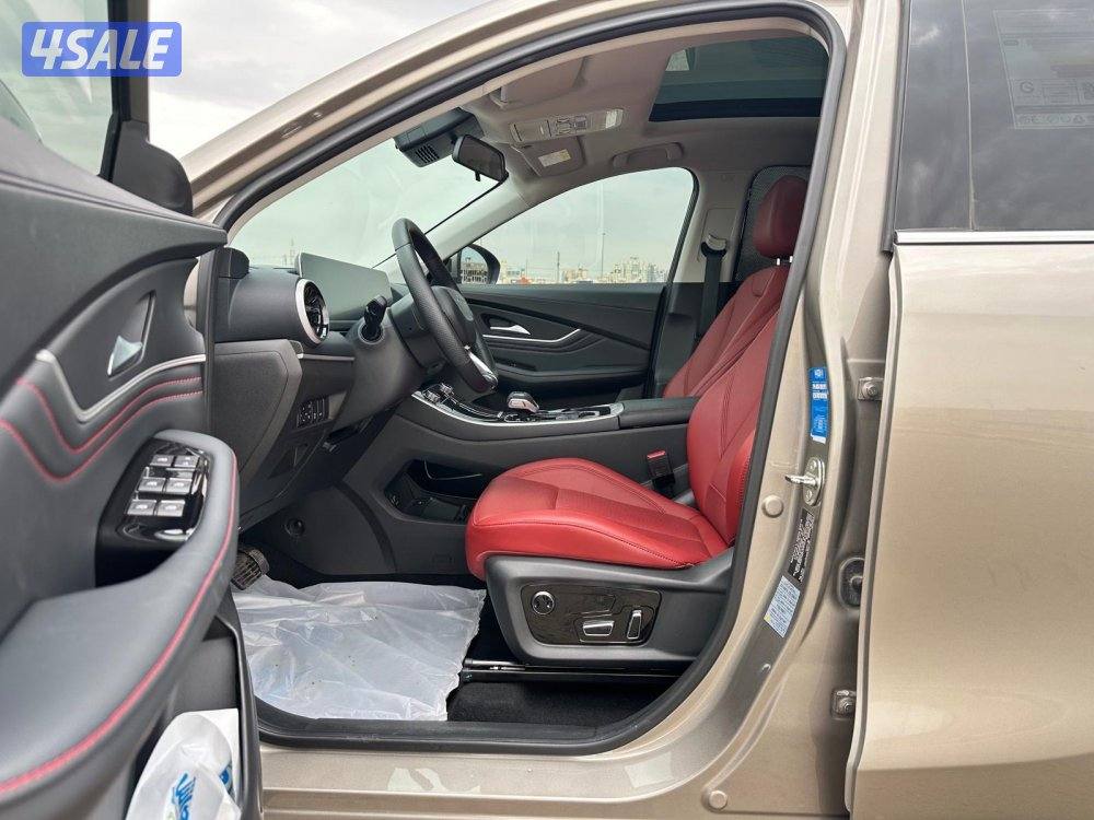 فورثينج T5 موديل ٢٠٢٤ الفئة الأولى بحالة الوكالة9