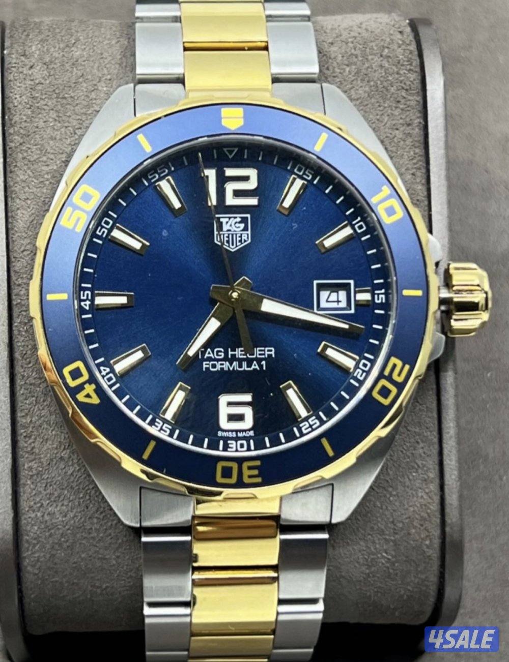 تاق هيور 2021 مقاس40 ستيل مطلي بذهب1