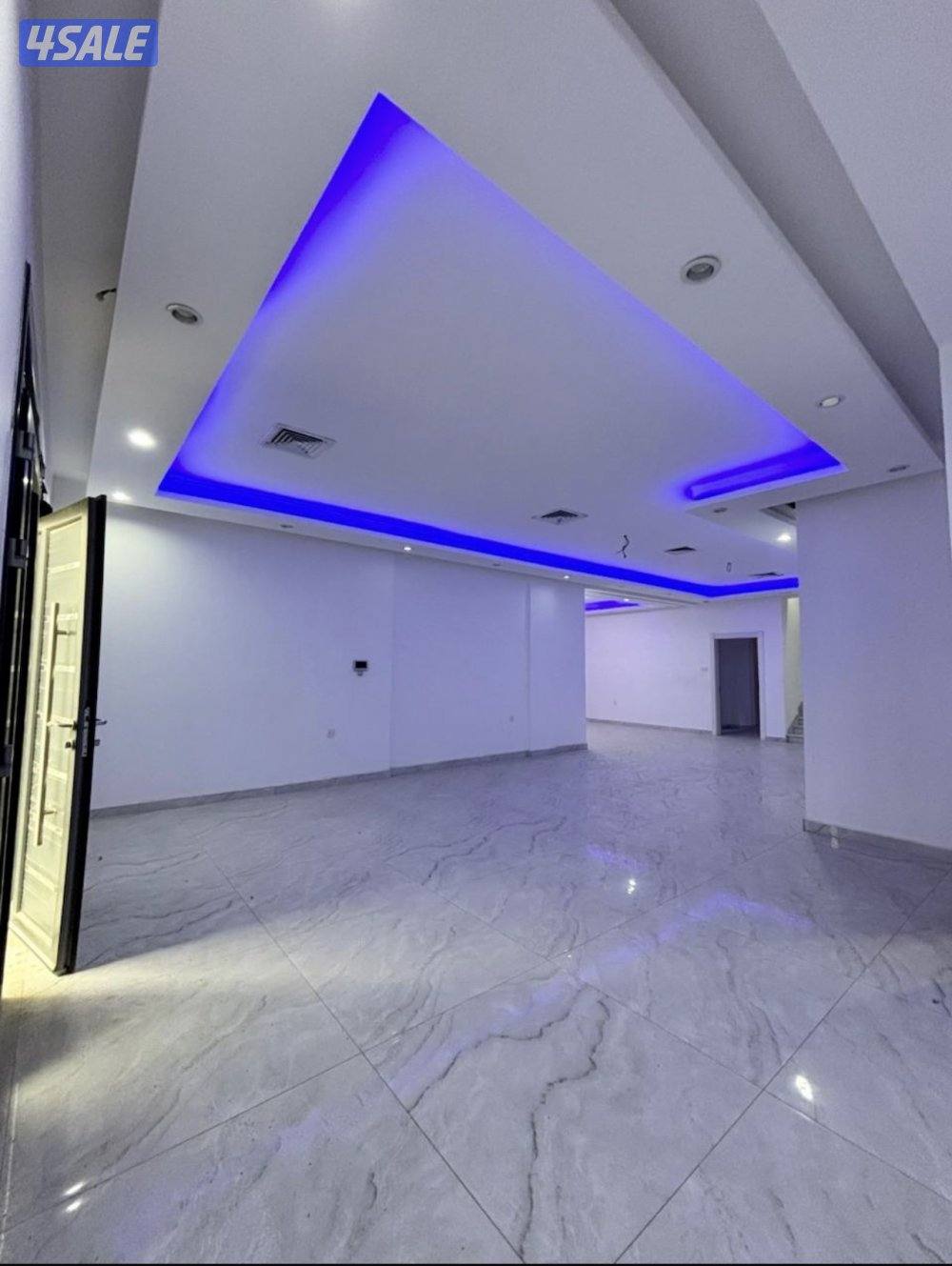 للايجار دوبلكس ارضي واول من فيلا في جابر الاحمد1