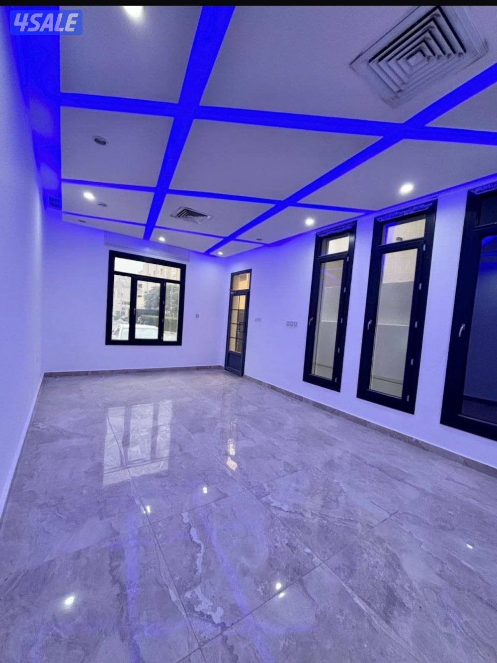 للايجار دوبلكس ارضي واول من فيلا في جابر الاحمد5