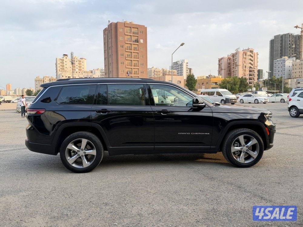 جراند شيروكي L م 2022 اعلى فئة3