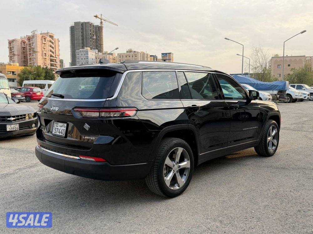 جراند شيروكي L م 2022 اعلى فئة5