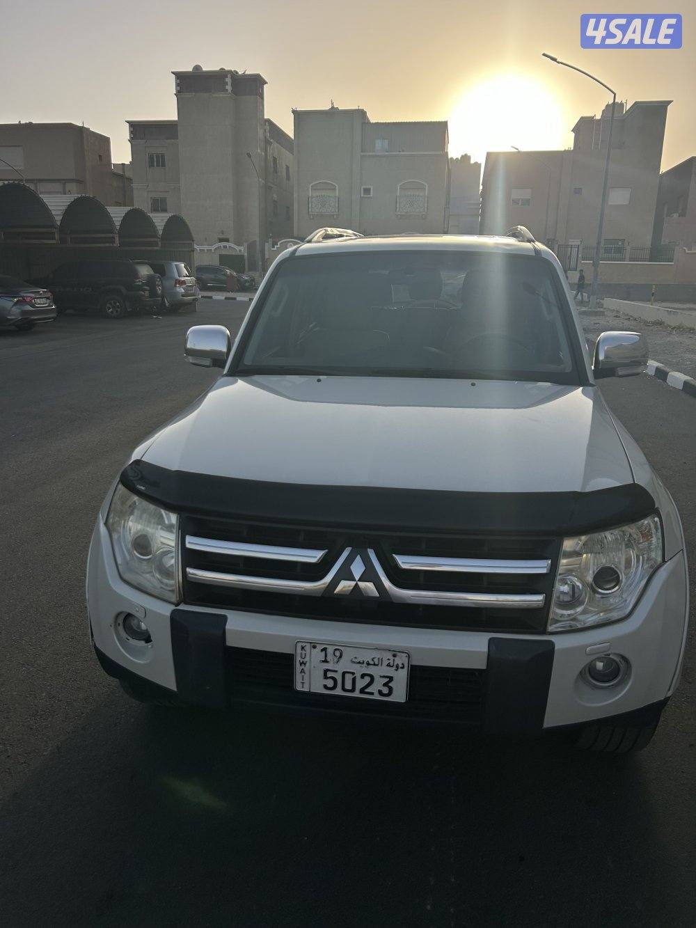 باجيرو ٢٠٠٨ للبيع0