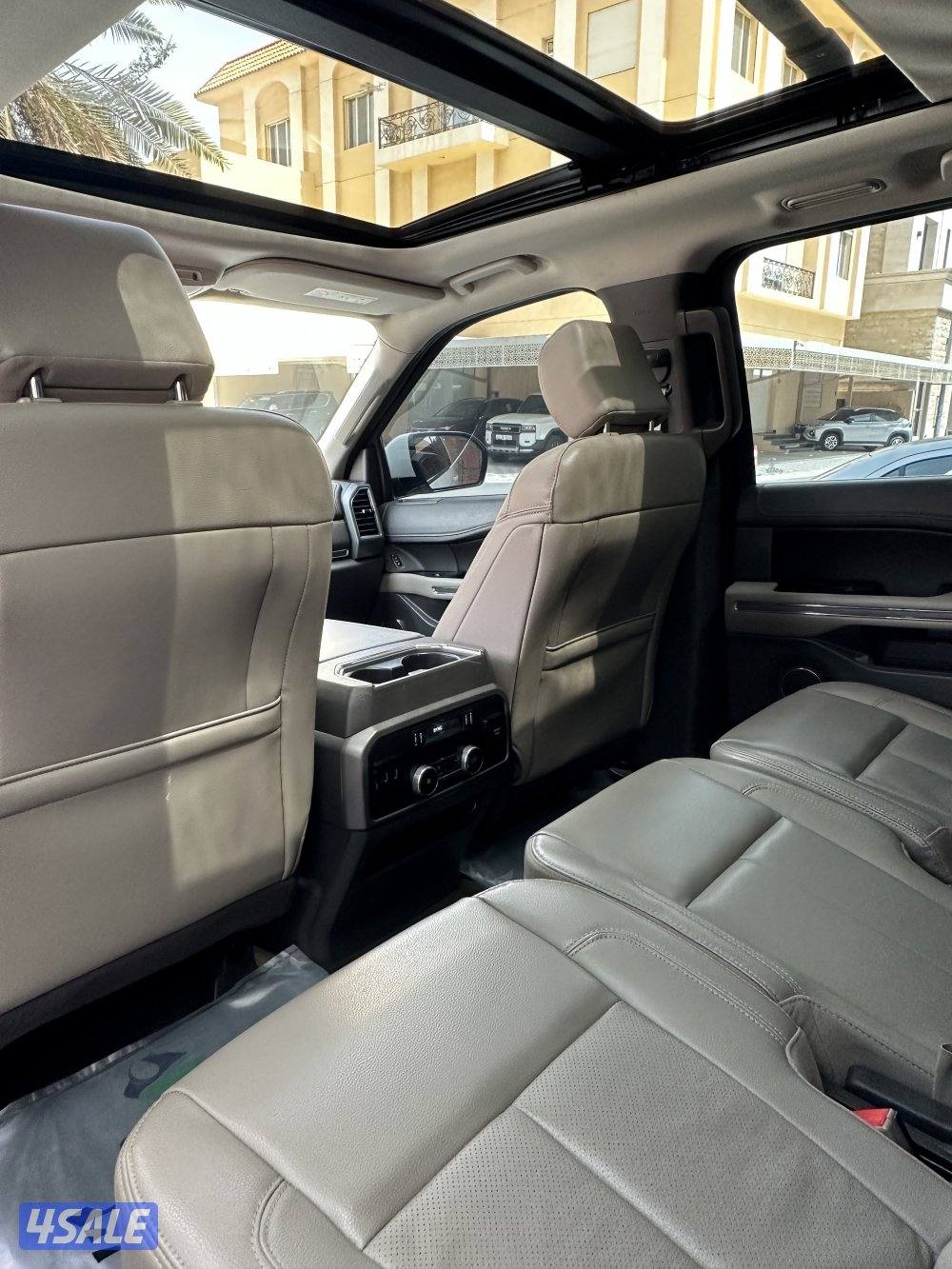 للبيع اكسبدشن بحالة الوكاله8