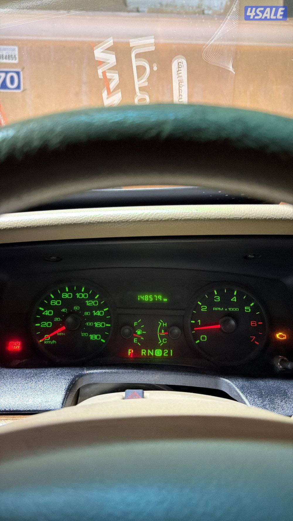 فورد فكتوريا 20065