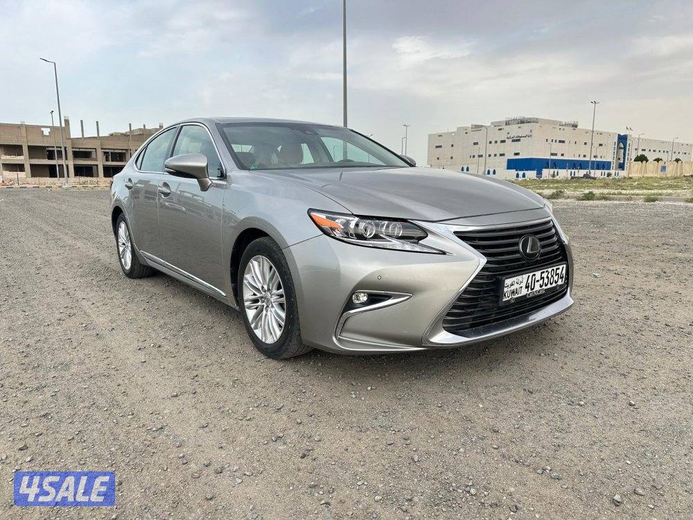 لكزس ES 250 موديل ٢٠١٧ الدرجة الأولى بحالة الوكالة0