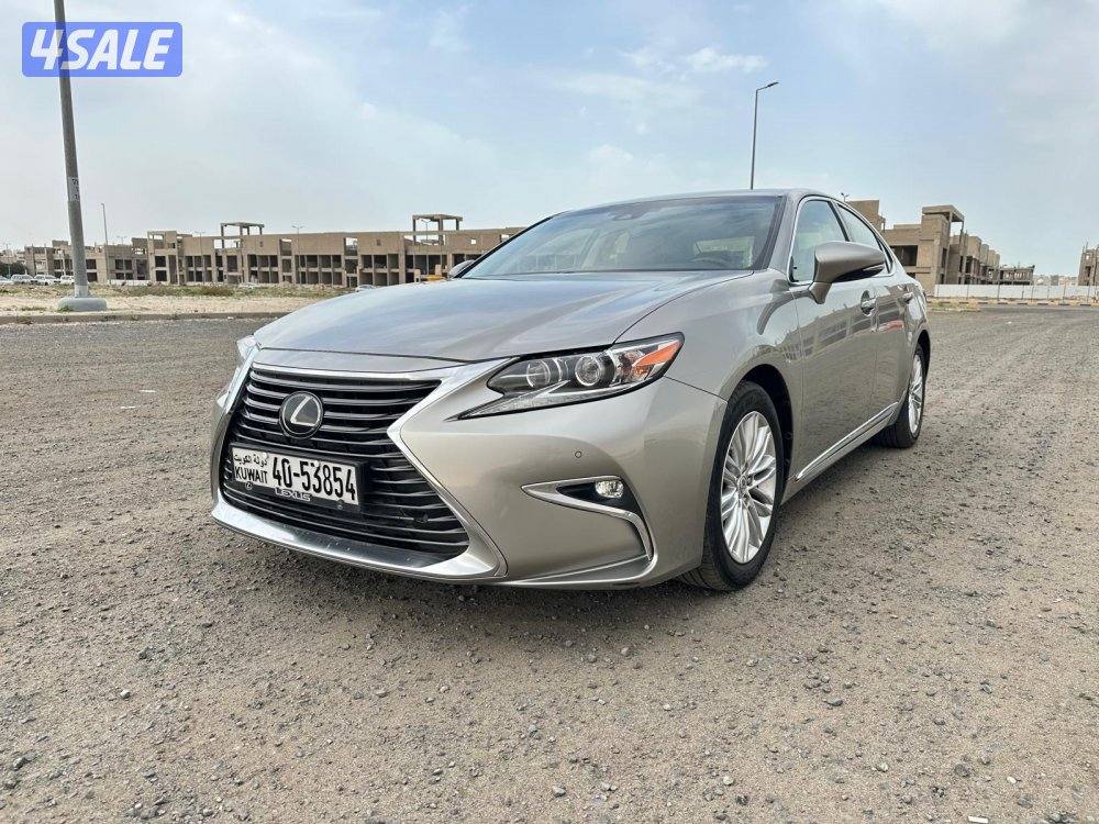 لكزس ES 250 موديل ٢٠١٧ الدرجة الأولى بحالة الوكالة3