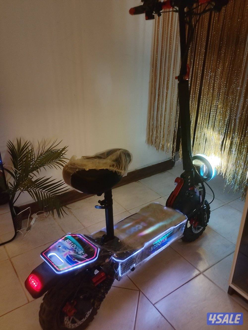 للبيع سكوتر العجيب0