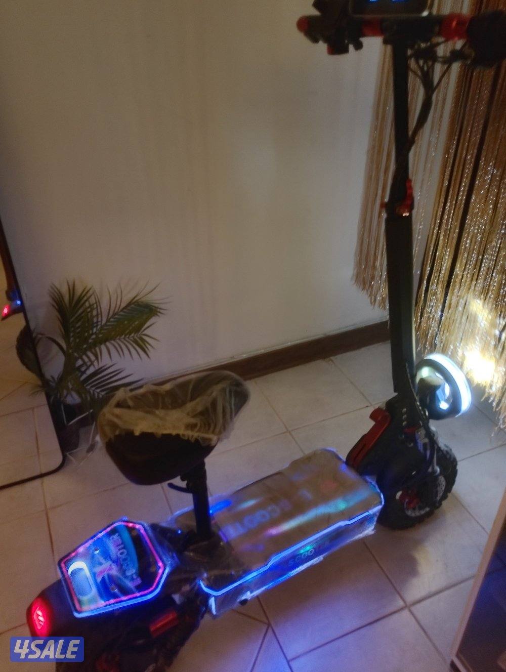 للبيع سكوتر العجيب2