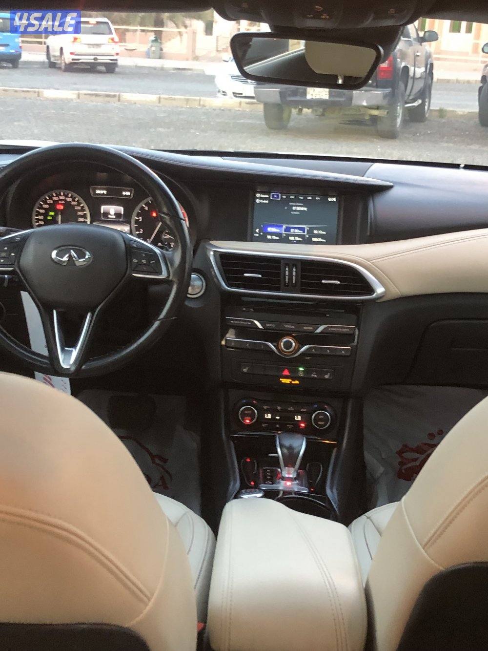 للبيع جيب انفنتي QX30موديل20189