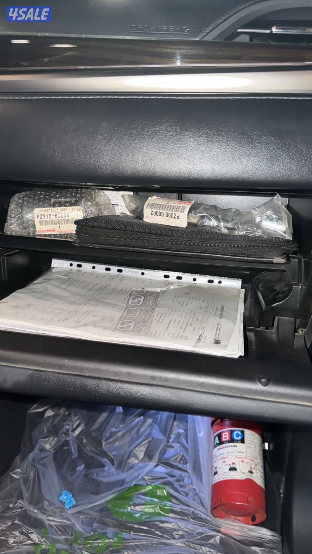 جيب لكزس 20167