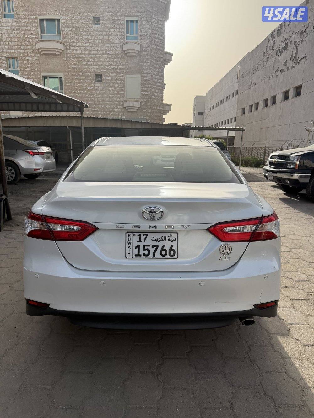 للبيع كامري 20203