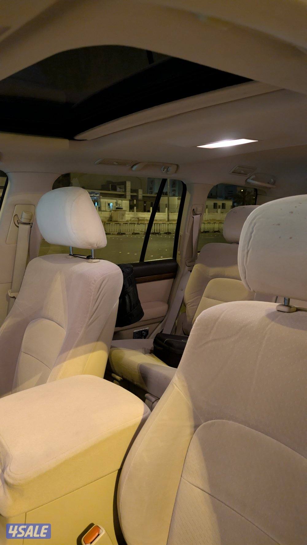 للبيع لاندكروزر في اكس ار 20168