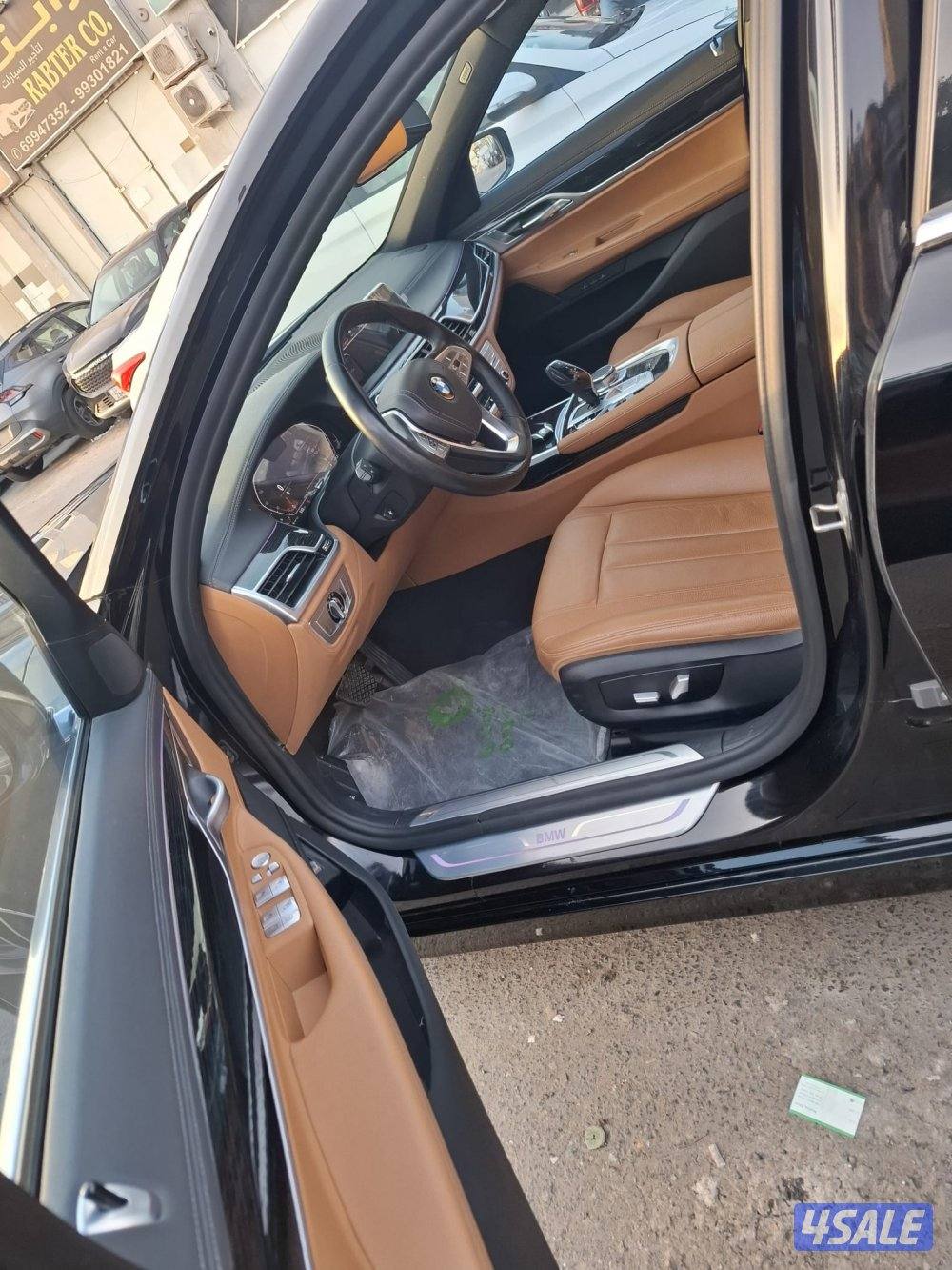 للبيع بي ام دبليو 730L عداد 70 الف كامل المواصفات شرط الفحص مط11