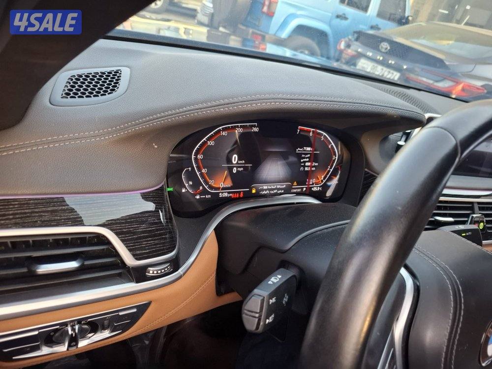 للبيع بي ام دبليو 730L عداد 70 الف كامل المواصفات شرط الفحص مط14