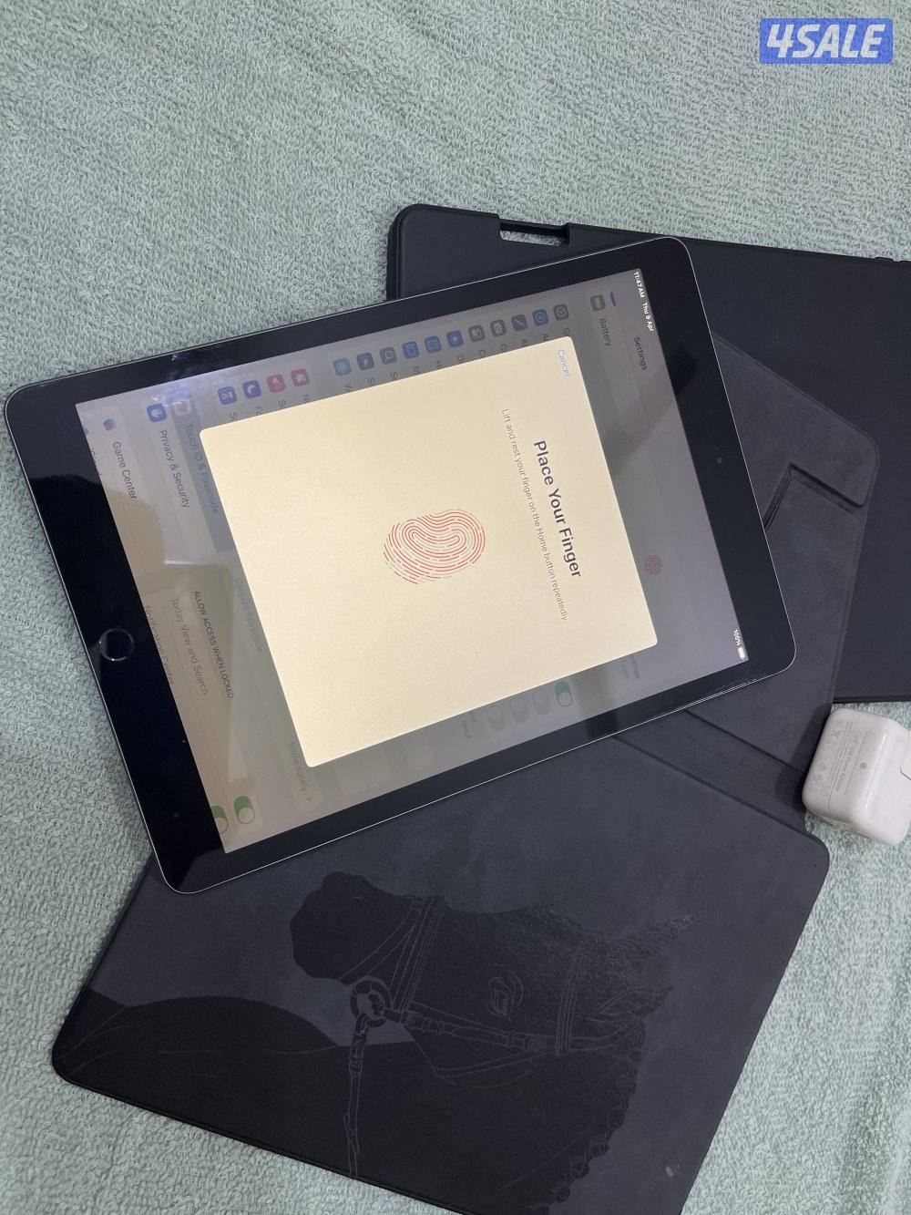 ايباد ابل الاصلي الجيل التاسع 9 نظيف 64 قيقا نظيف وشغال تمام ما فيه شي4