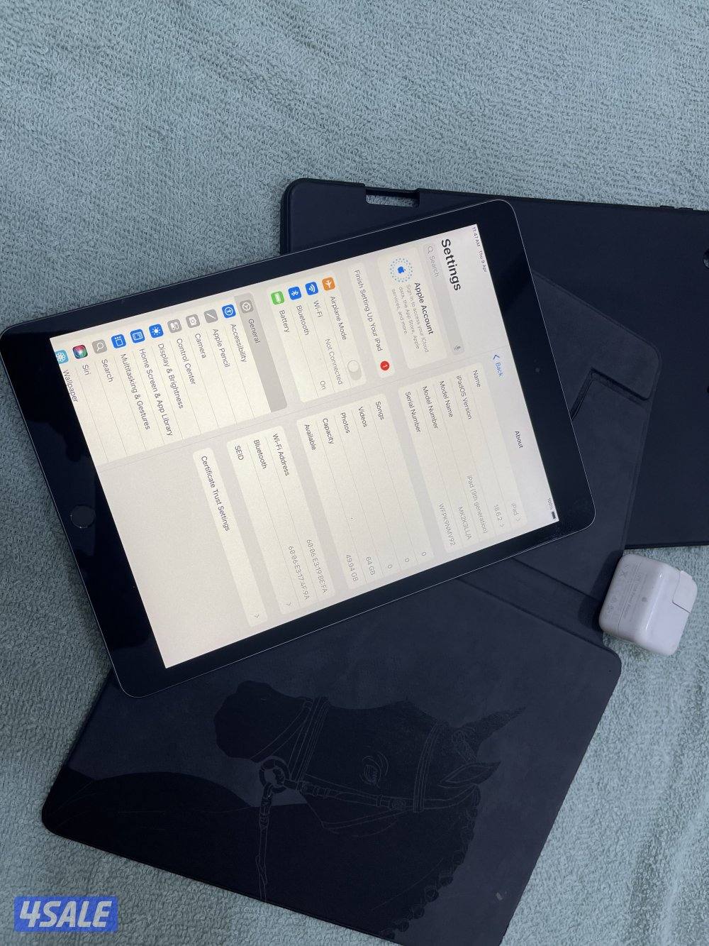 ايباد ابل الاصلي الجيل التاسع 9 نظيف 64 قيقا نظيف وشغال تمام ما فيه شي5