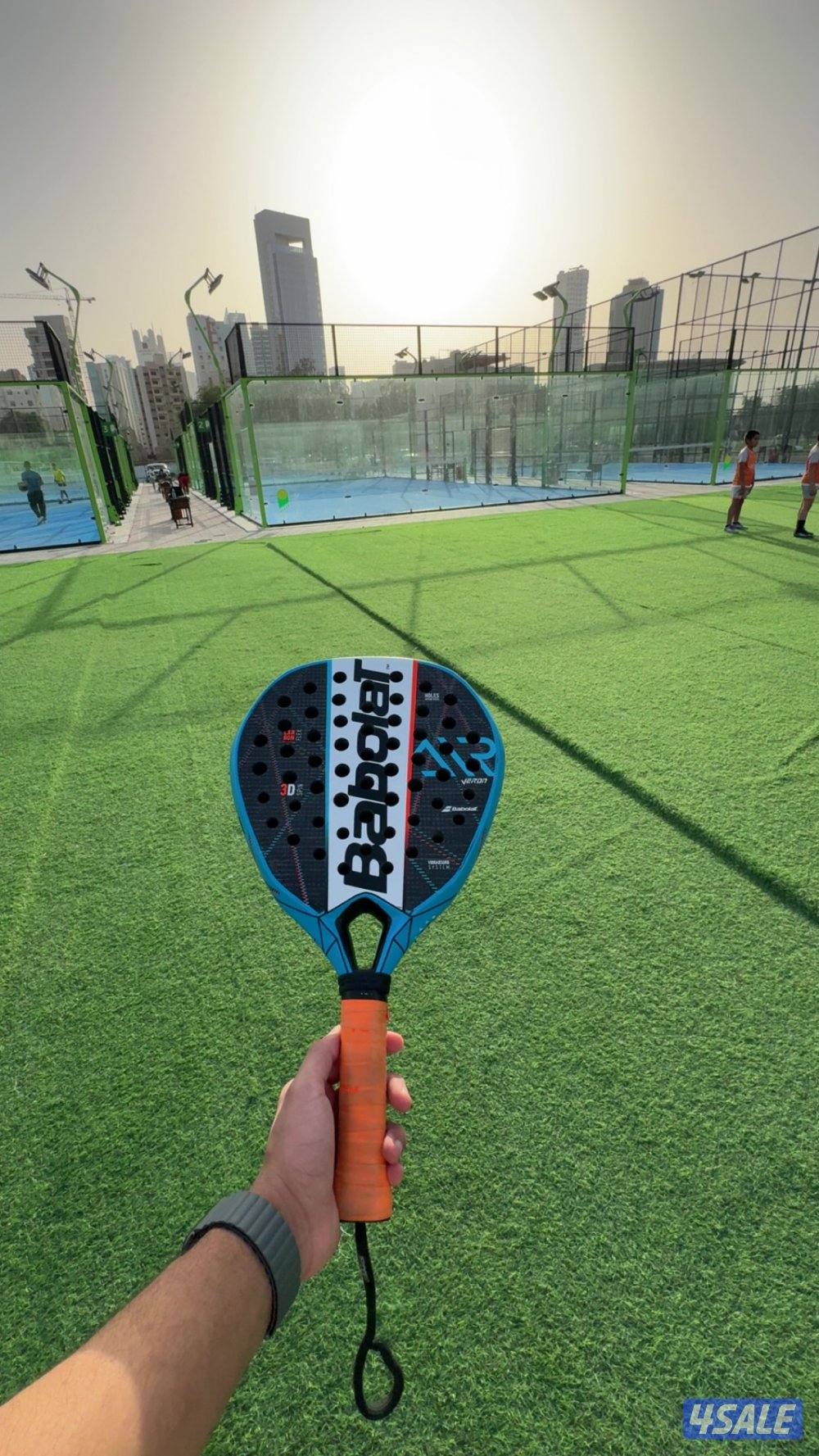 للبيع مضرب بابولات مقطوع3