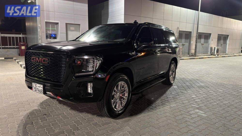 يوكن بانوراما 2022 Slt درجة اولى. صبغ وكالة. لون اسود ملكي0